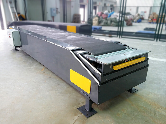 伸縮（suō）式皮帶輸送機